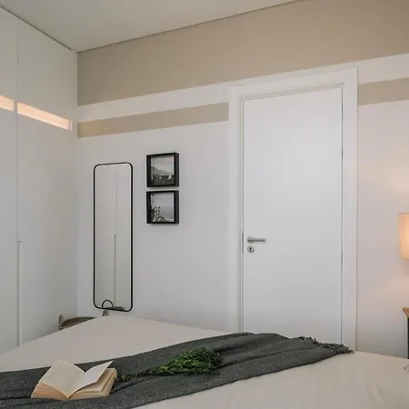 דירה Domizia - 2 Bedrooms And Pool In Avenidas Novas ליסבון