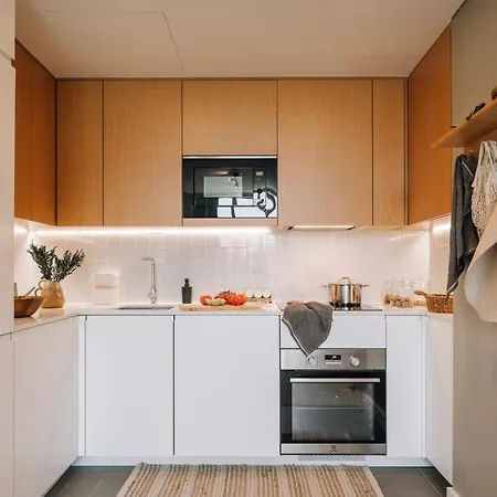 Domizia - 2 Bedrooms And Pool In Avenidas Novas Lisboa